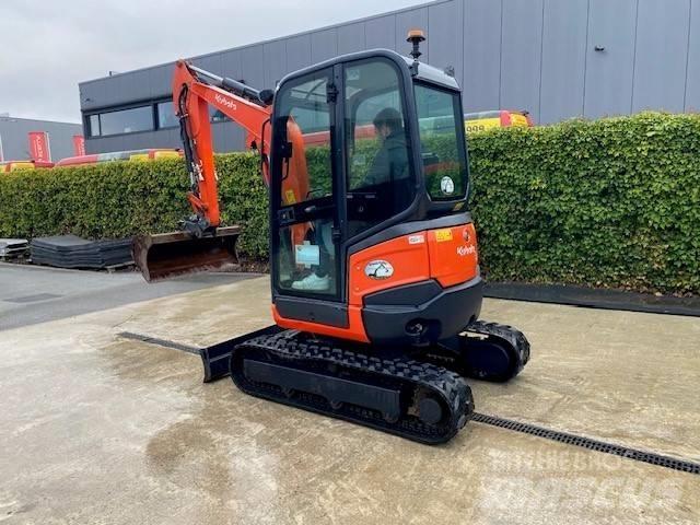 Kubota U 27-4 Mini bageri <7t