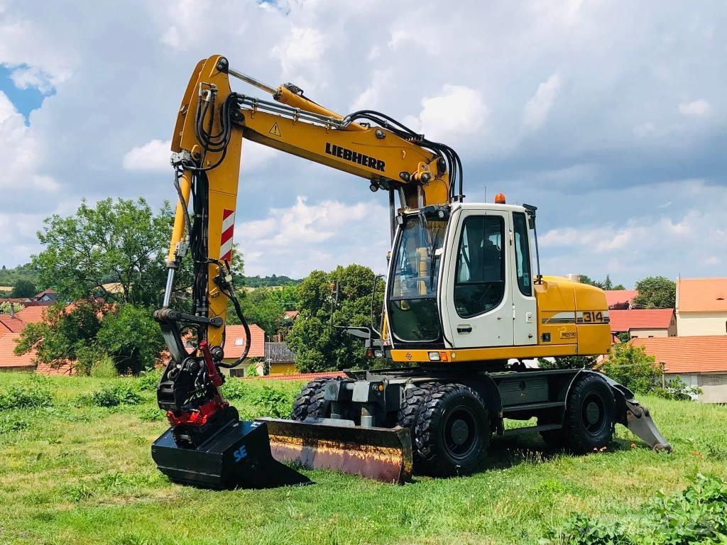 Liebherr A314 Bageri na kotačima