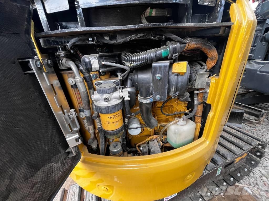 CAT 302 Bageri gusjeničari