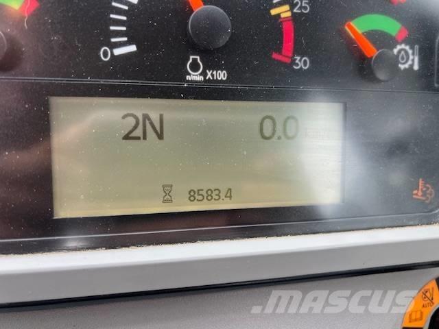 CAT 982 Utovarivači na kotačima