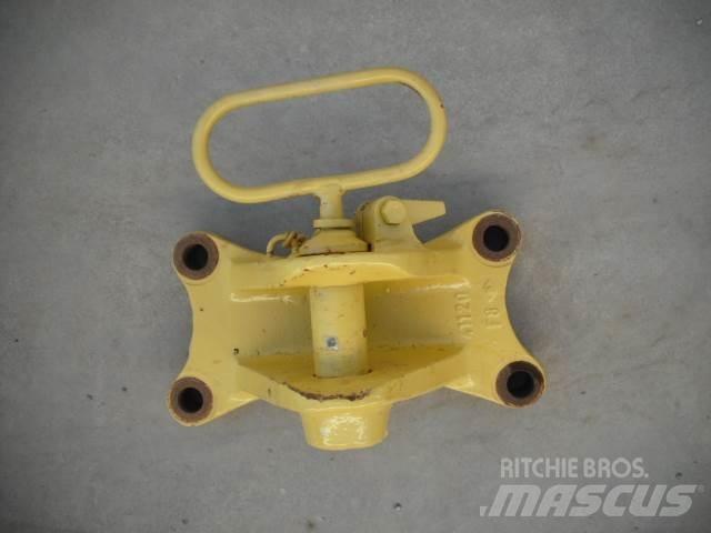 Komatsu D51 Buldožeri gusjeničari