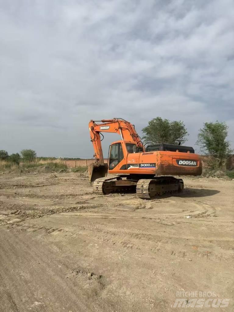 Doosan DH 300 LC-7 Bageri gusjeničari