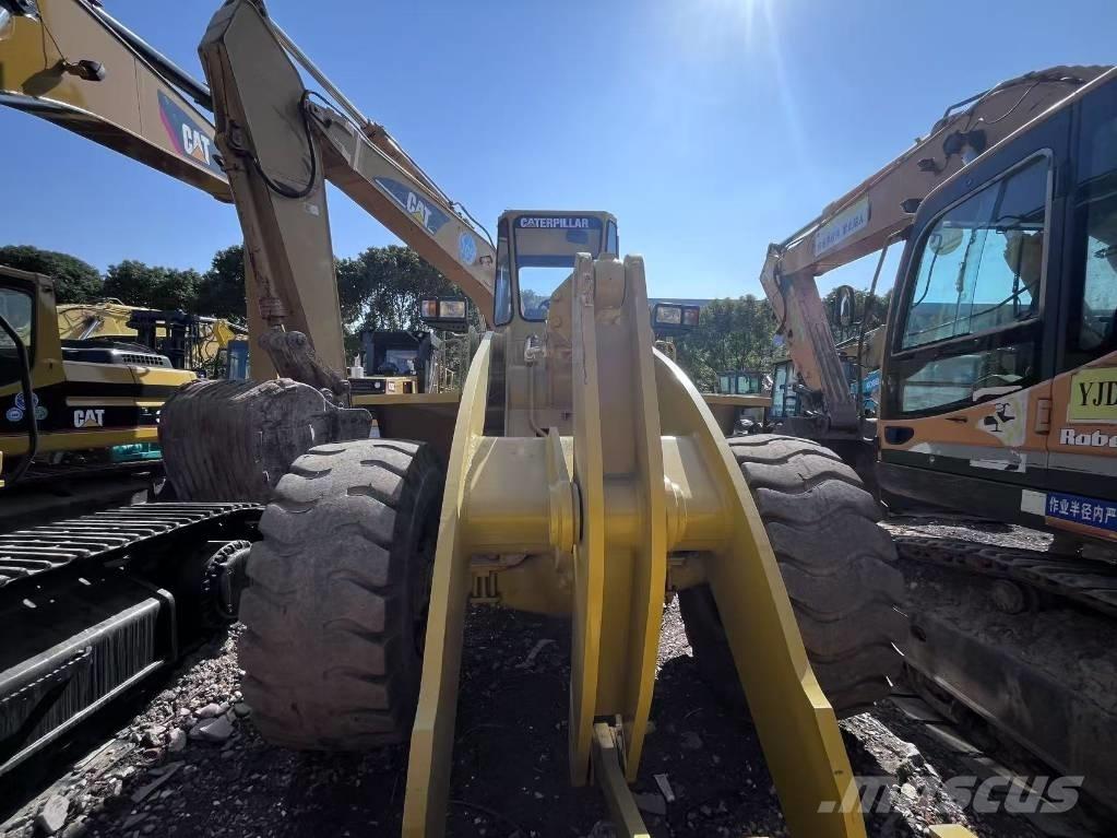 CAT 966F Utovarivači na kotačima