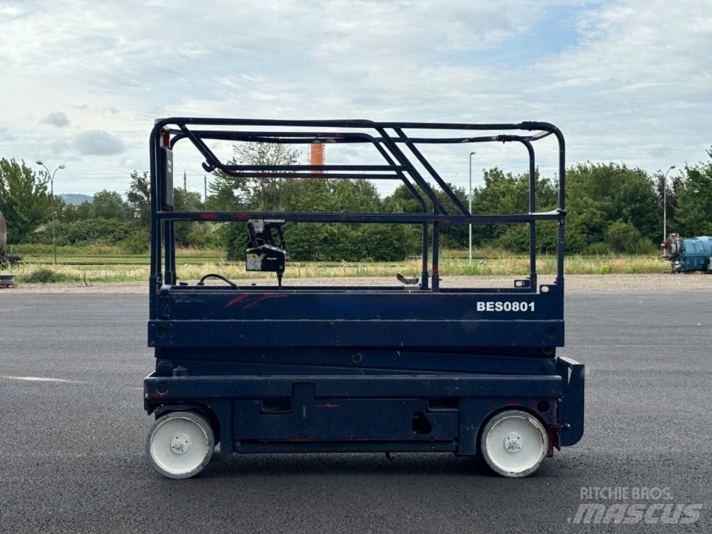 Haulotte Compact 8 Škaraste platforme