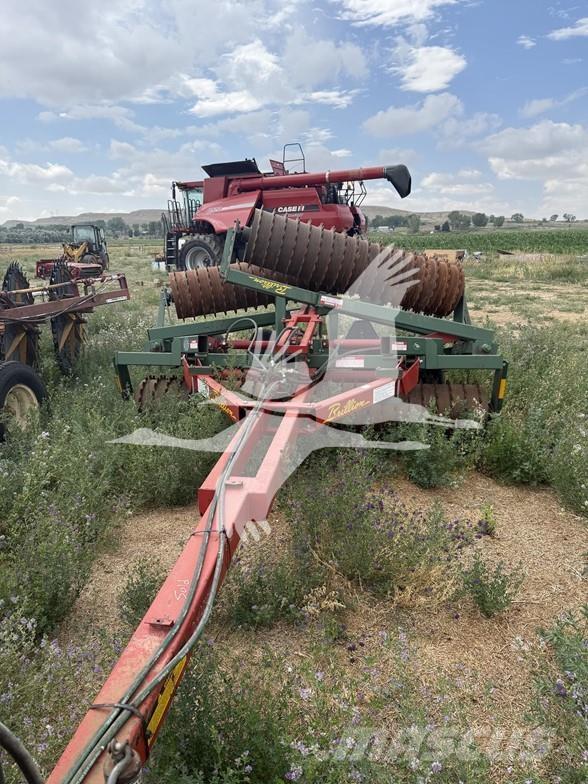 Brillion X108 Drugi strojevi i priključci za obradu zemlje