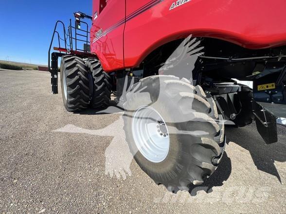Case IH 8250 Kombajni