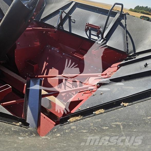 Case IH 8250 Kombajni