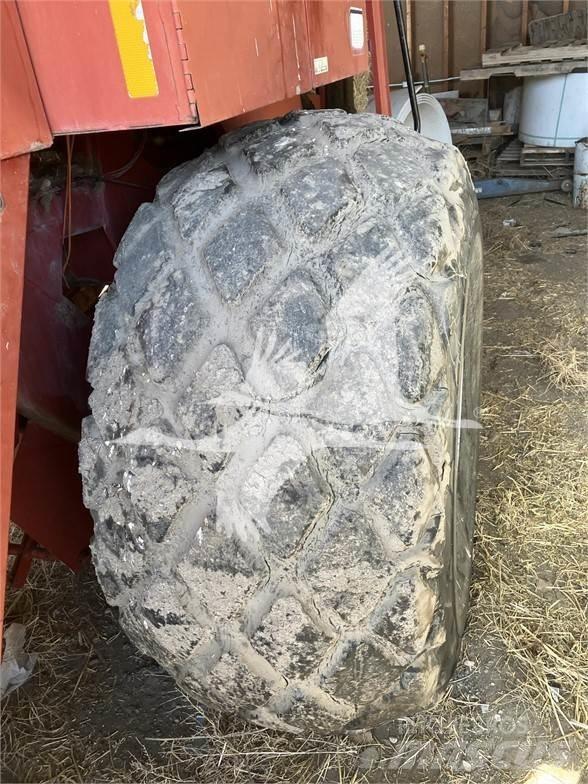 Case IH 8580 Balirke za kockaste bale