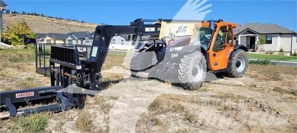 JLG 742 Teleskopski viličari