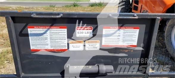 JLG 742 Teleskopski viličari