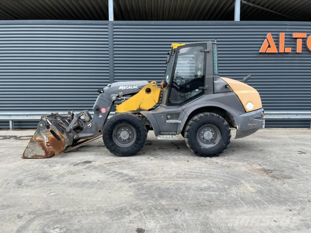 Mecalac AS 700 Utovarivači na kotačima