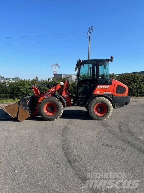 Kubota R 082 Utovarivači na kotačima