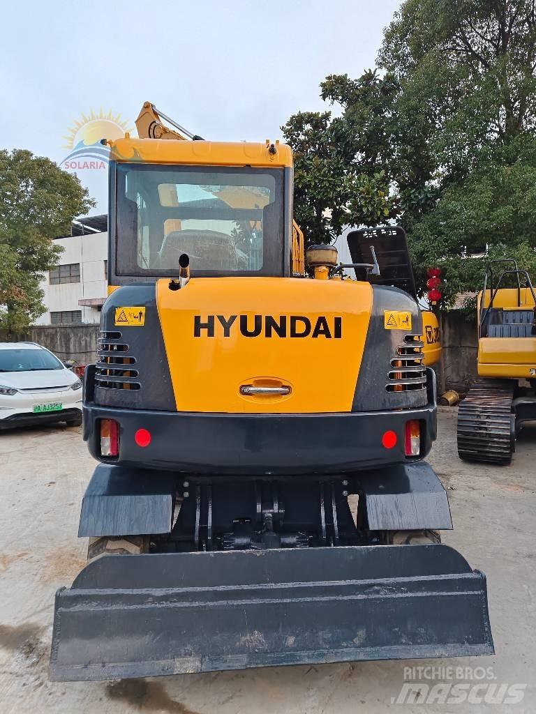 Hyundai R 60 W Bageri na kotačima