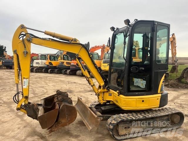 Komatsu PC 26 MR-3 Mini bageri <7t