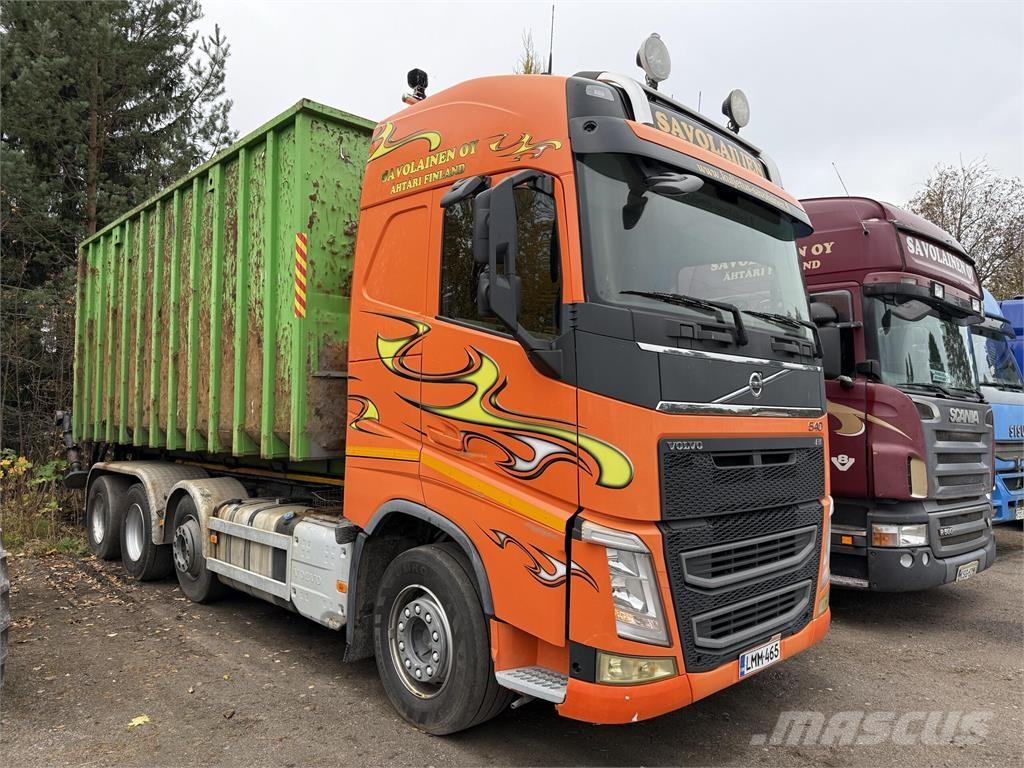 Volvo FH13 540 8X2 Rol kiper kamioni s kukama za dizanje