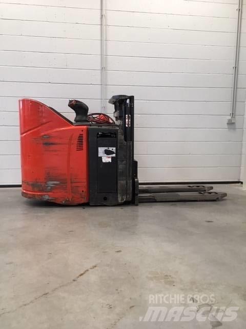 Linde D12HPSP/133 Samopogonski ručni viličari