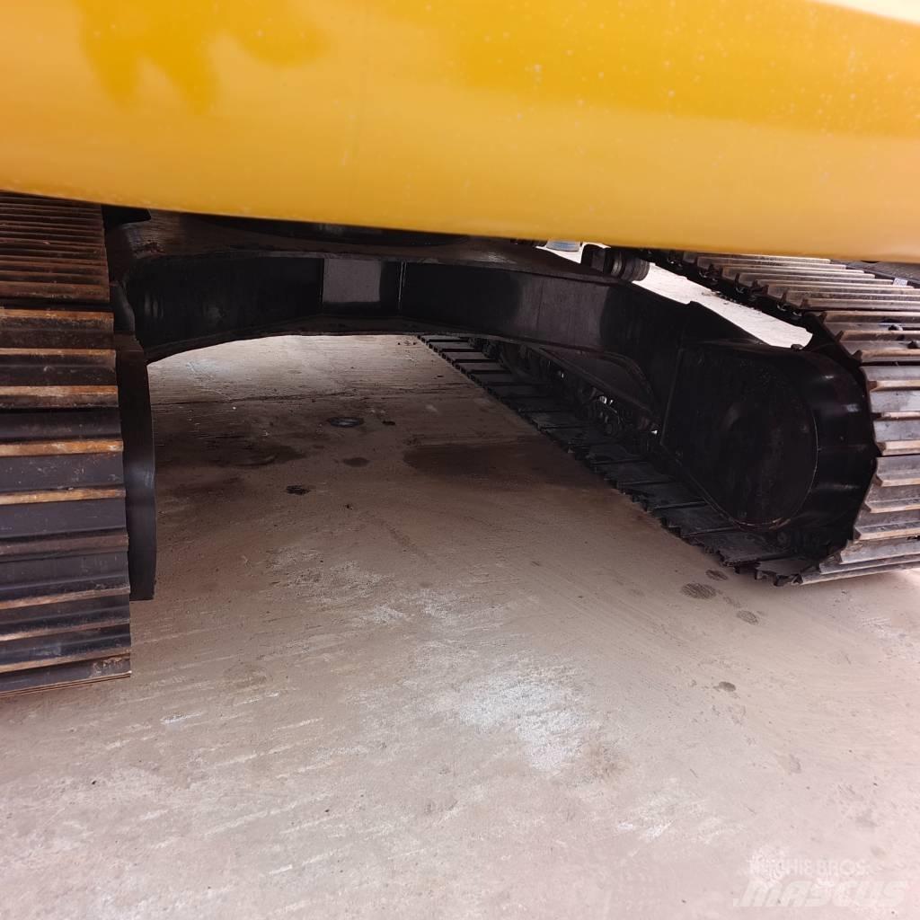 CAT 320D Bageri gusjeničari