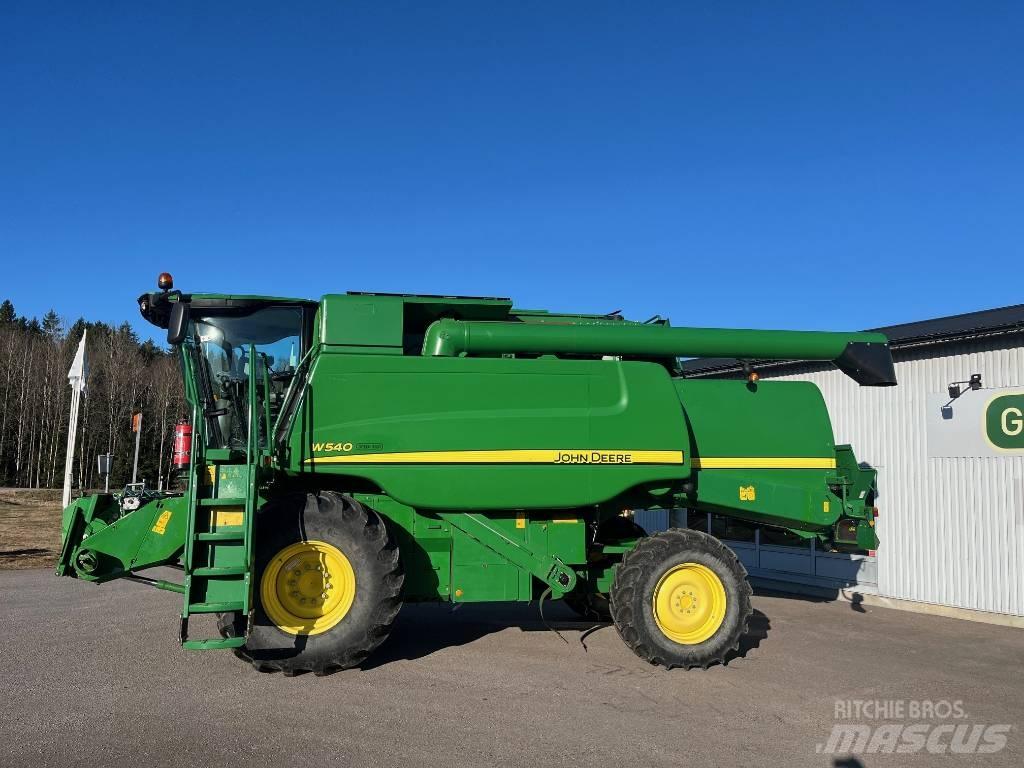 John Deere W540 Kombajni