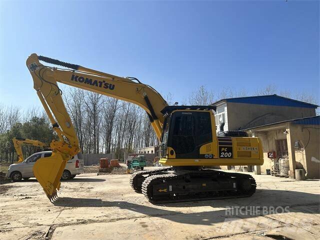 Komatsu PC200-8 Bageri gusjeničari