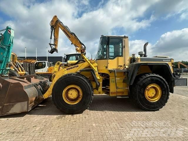 Komatsu WA 420-3 Utovarivači na kotačima