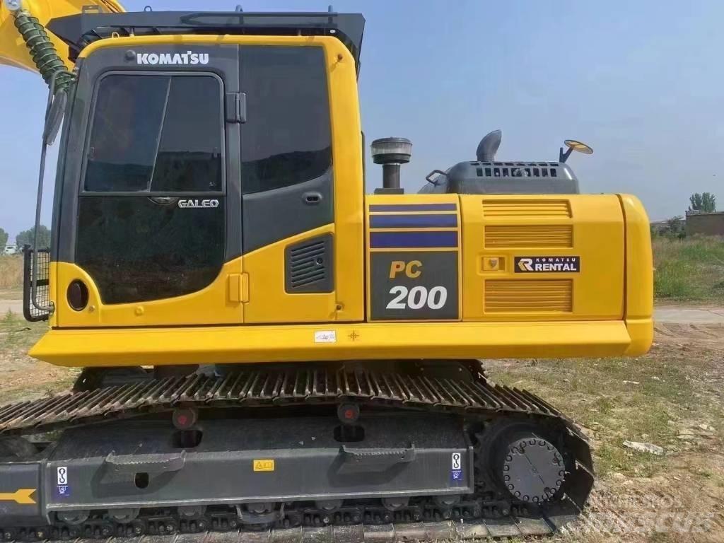 Komatsu PC 200-8 Midi bageri 7t – 12t