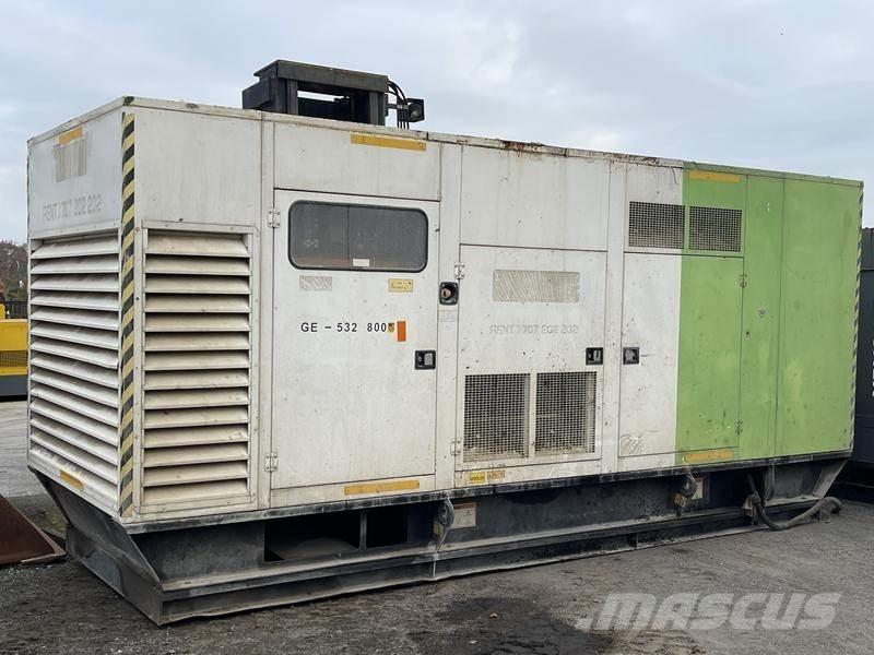 CAT 900 F Dizel agregati