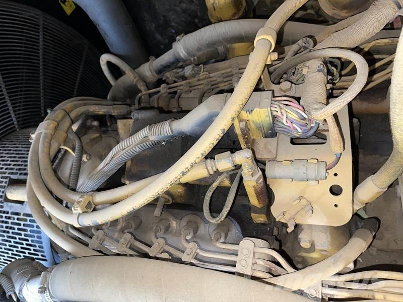 CAT 900 F Dizel agregati
