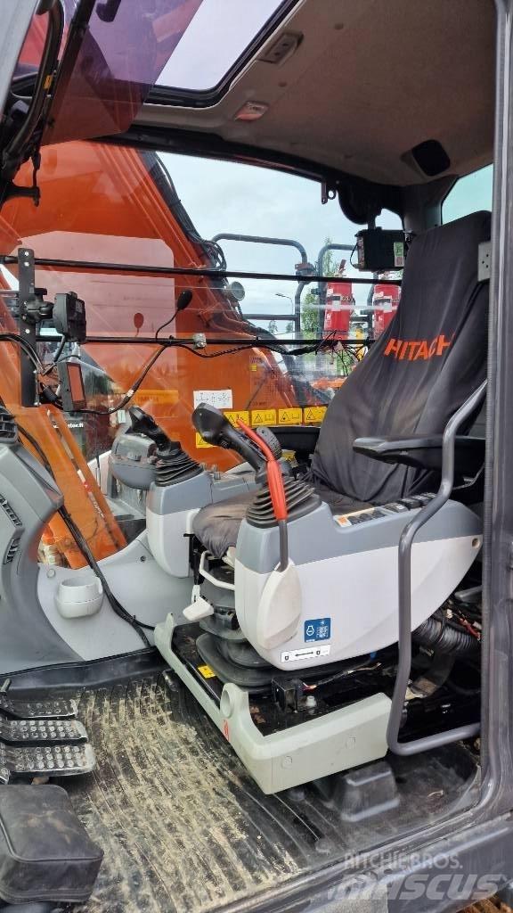 Hitachi ZX250LC-6 Bageri gusjeničari
