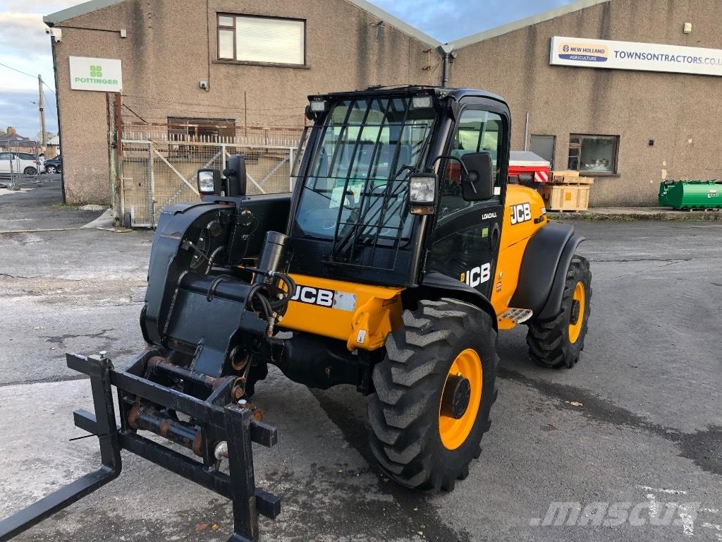 JCB 527-55 Poljoprivredni teleskopski utovarivači