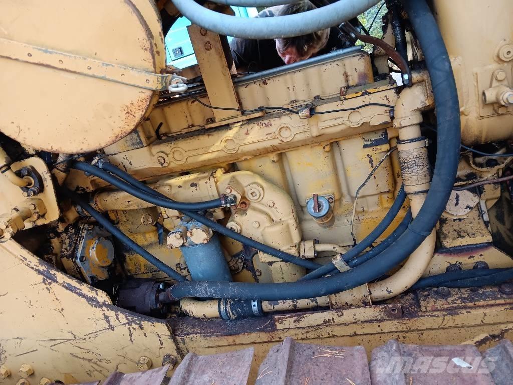 CAT D 5 B LGP Buldožeri gusjeničari