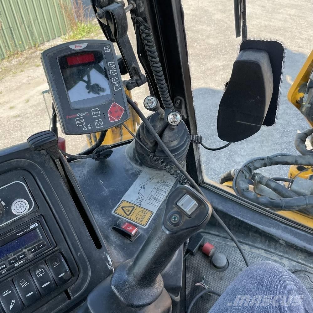 JCB 4 CX Utovarni rovokopači