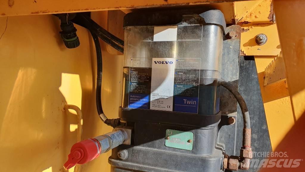 Volvo L 120 G Utovarivači na kotačima