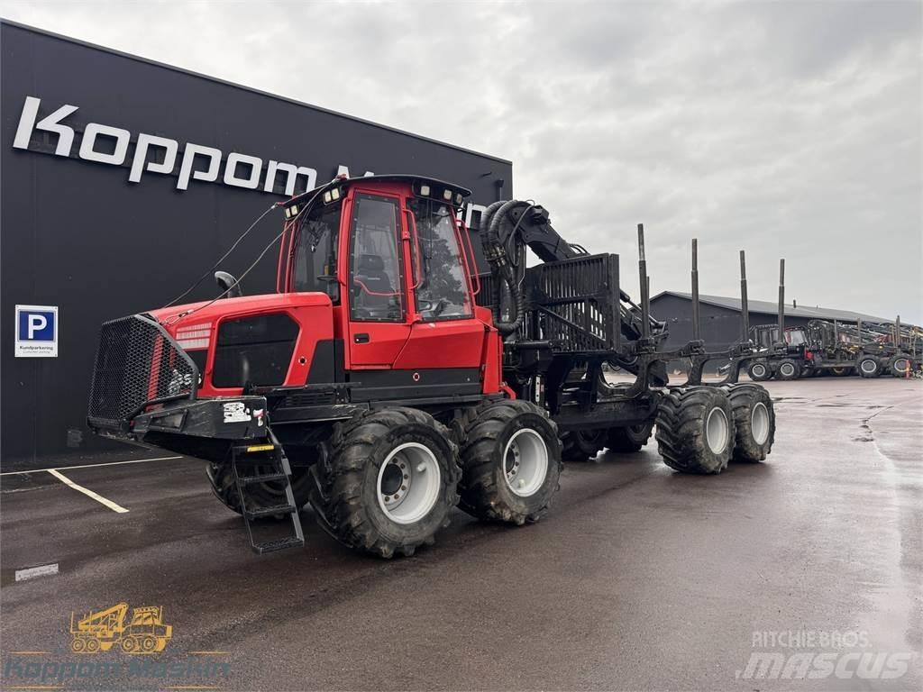 Komatsu 855 Forvarderi