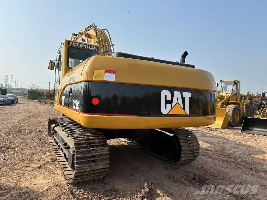 CAT 325 CL Bageri gusjeničari
