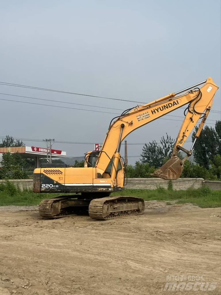 Hyundai R220-9S Bageri gusjeničari