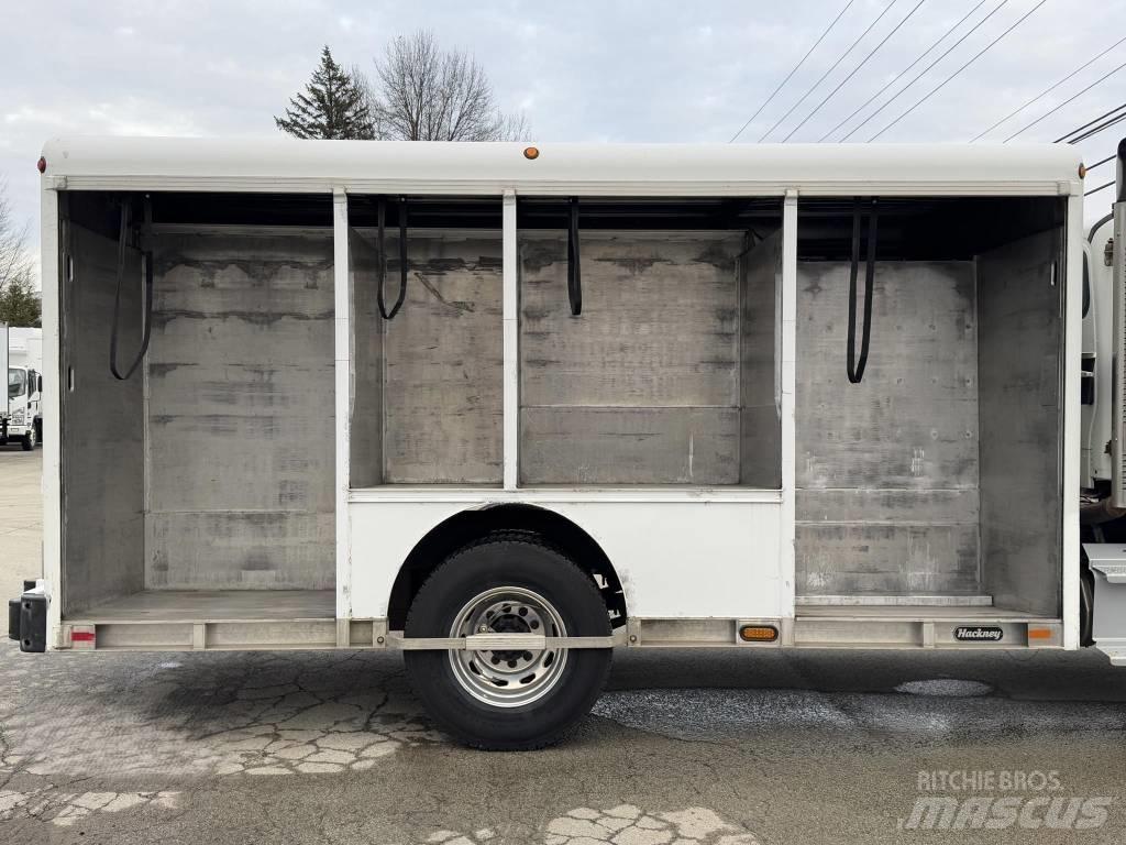 Freightliner M2 Kamioni za prijevoz pića