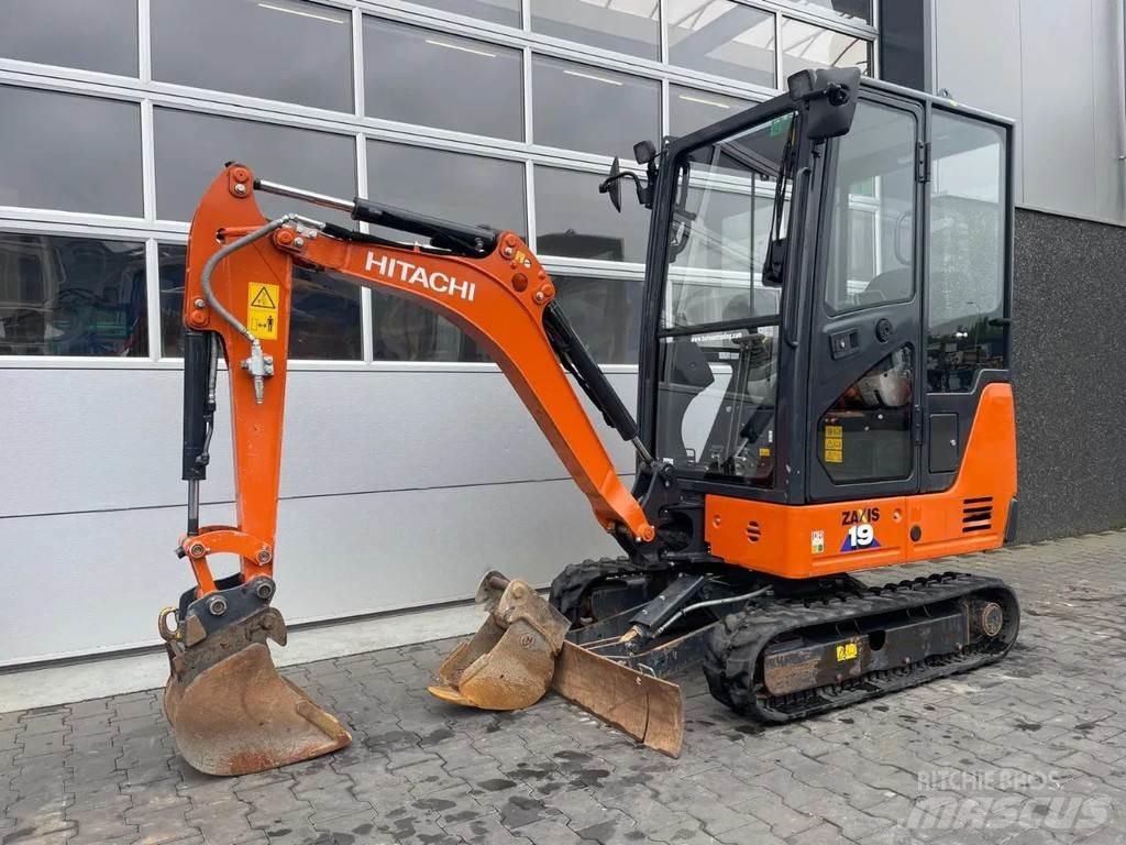 Hitachi ZX19-6 Mini bageri <7t