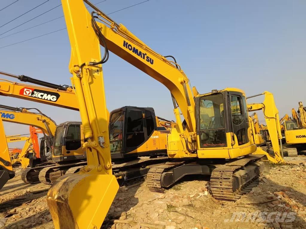 Komatsu PC 138 Bageri gusjeničari