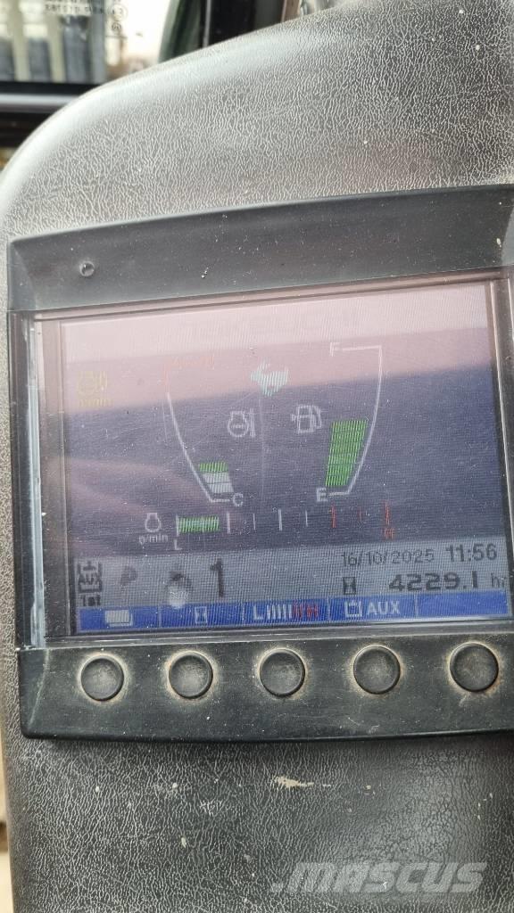 Takeuchi TB 230 Mini bageri <7t