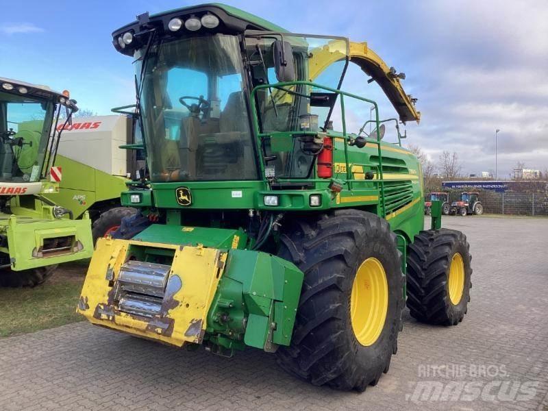 John Deere 7550i Strojevi za krmu na vlastiti pogon
