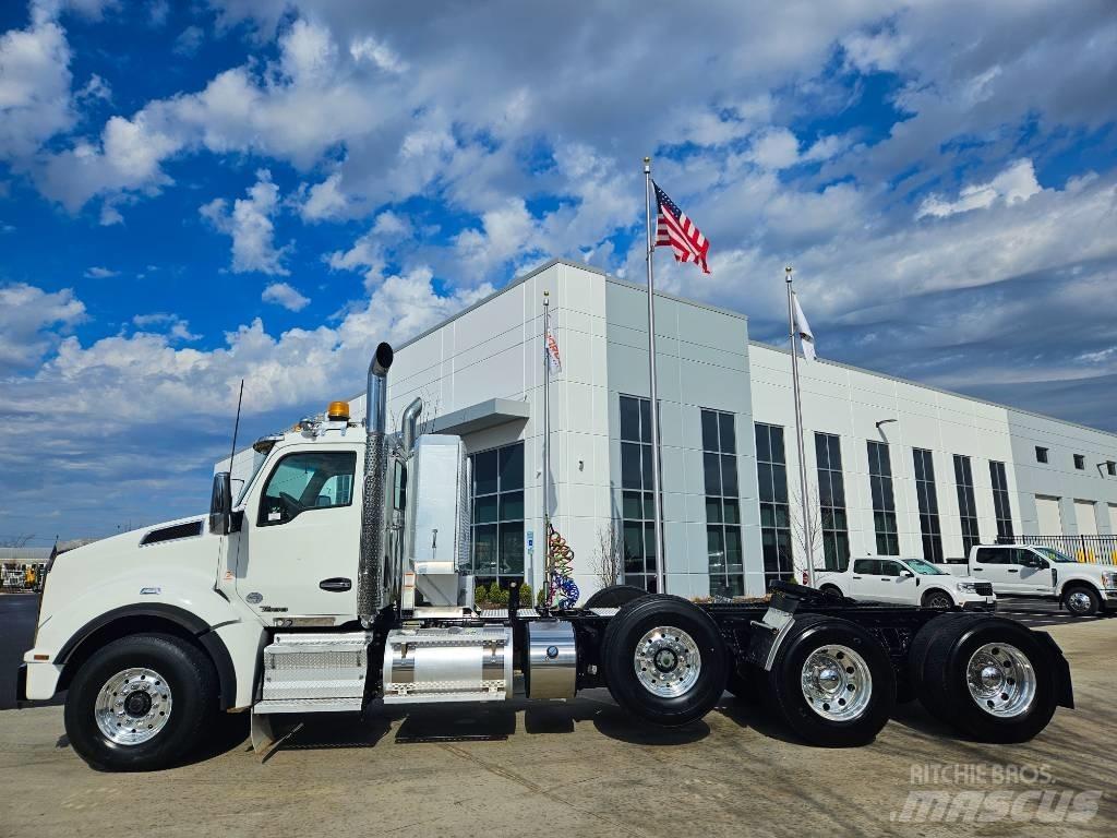 Kenworth T 880 Traktorske jedinice