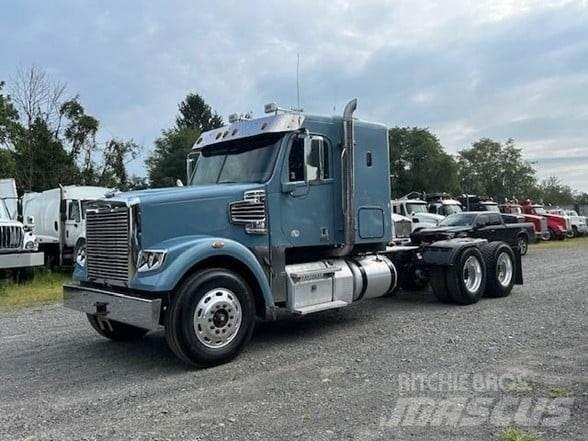 Freightliner 122SD Traktorske jedinice