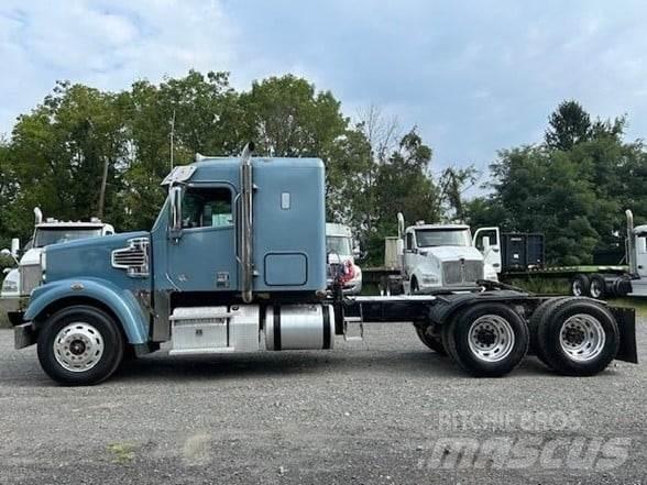 Freightliner 122SD Traktorske jedinice