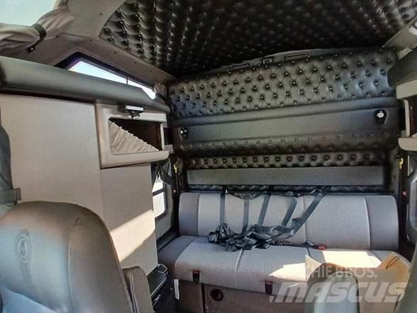 Kenworth W900L Traktorske jedinice