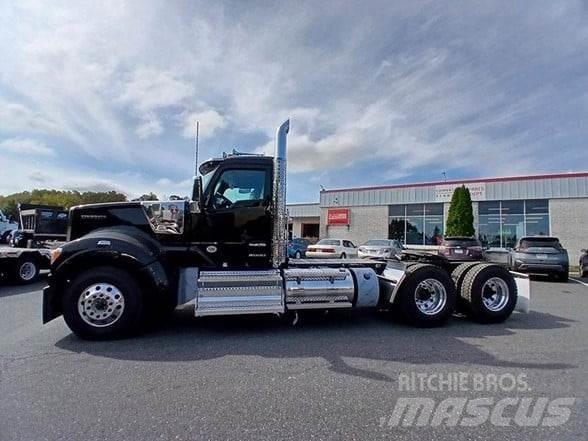 Kenworth W990 Traktorske jedinice