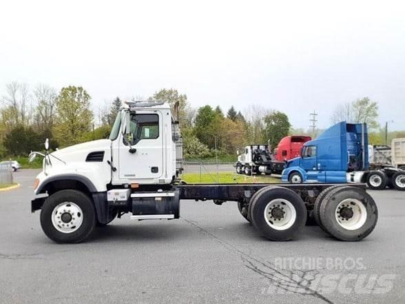 Mack GRANITE CV713 Kamioni-šasije