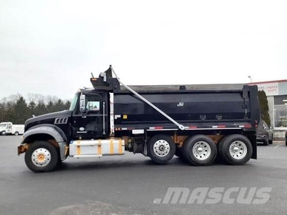 Mack GRANITE GU713 Kiper kamioni