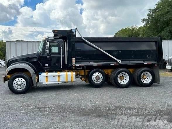 Mack GRANITE GU713 Kiper kamioni