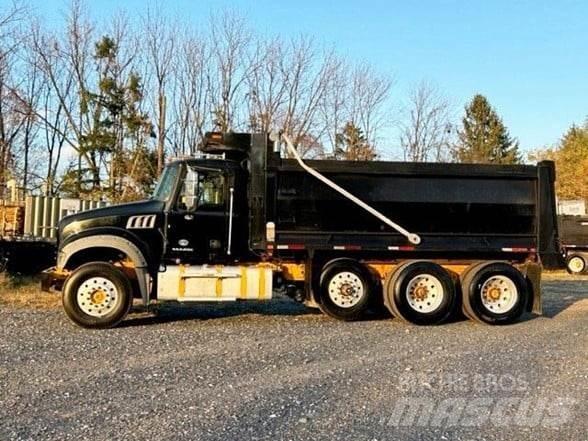 Mack GRANITE GU713 Kiper kamioni
