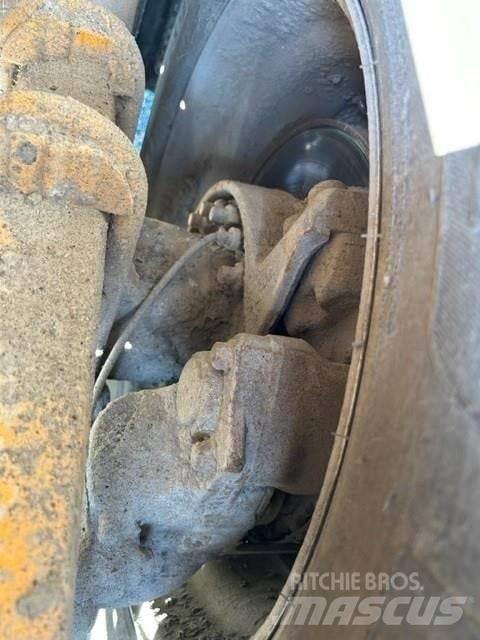 Mack GRANITE GU713 Kiper kamioni